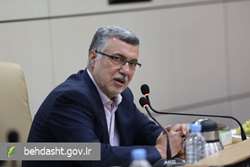 پیگیری وضعیت مصدومان حادثه واژگونی اتوبوس در استان فارس از سوی وزیر بهداشت